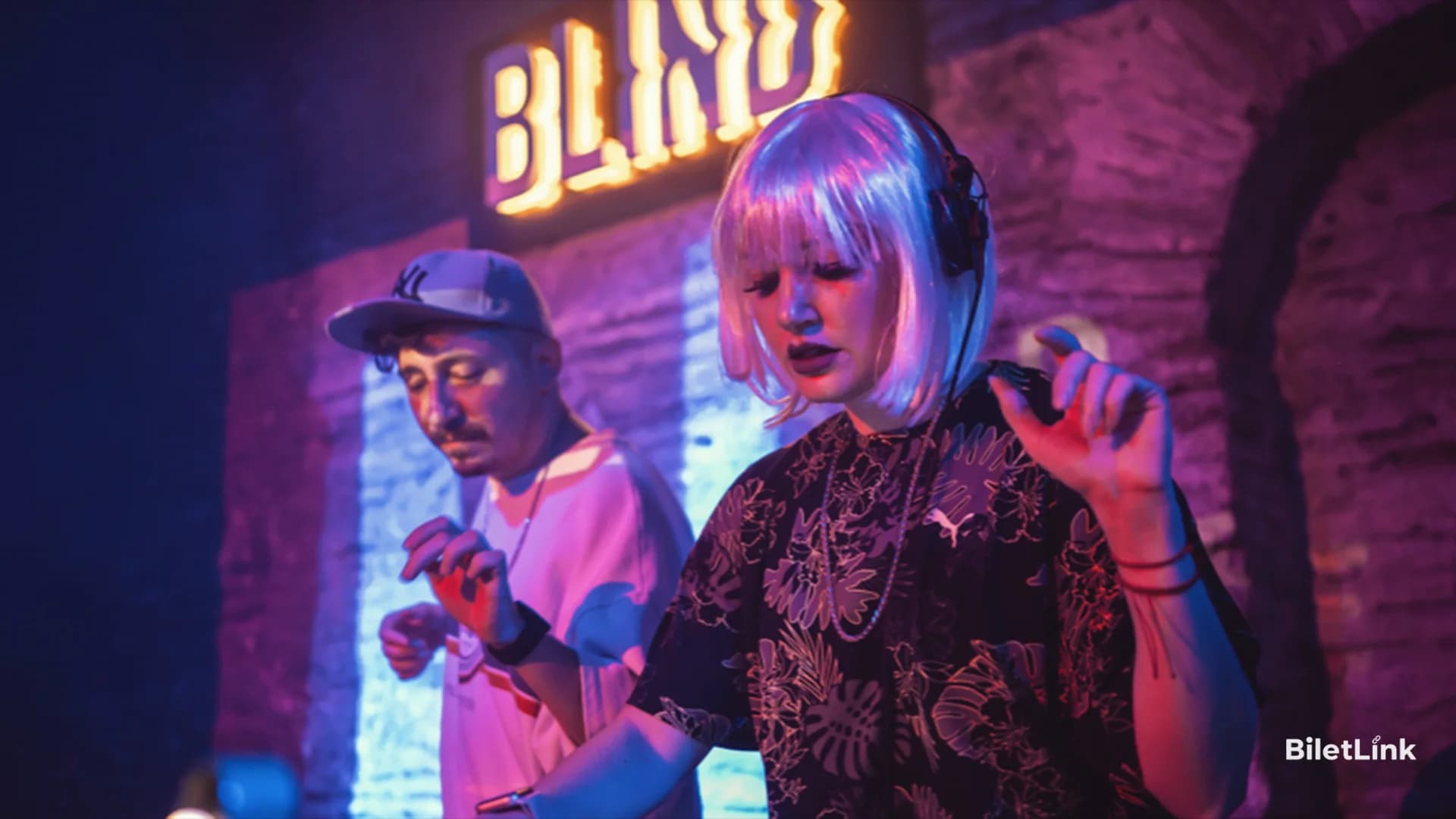 2000's Party / Daddy-E & Dear Darling