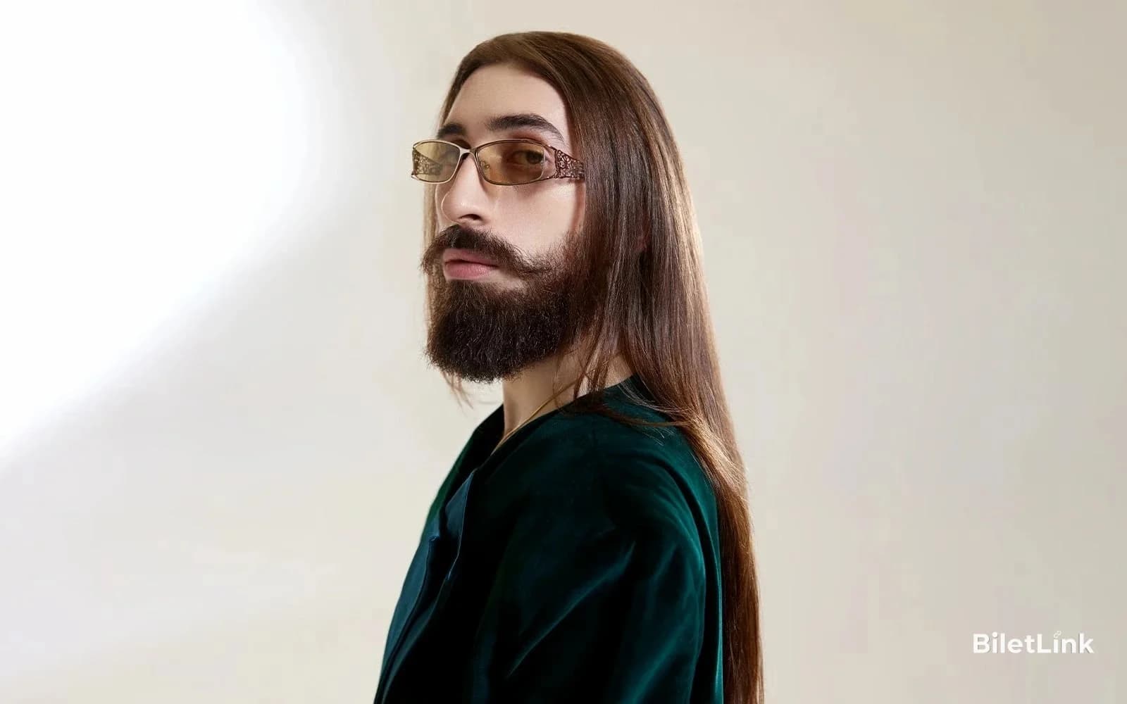 Emre Fel