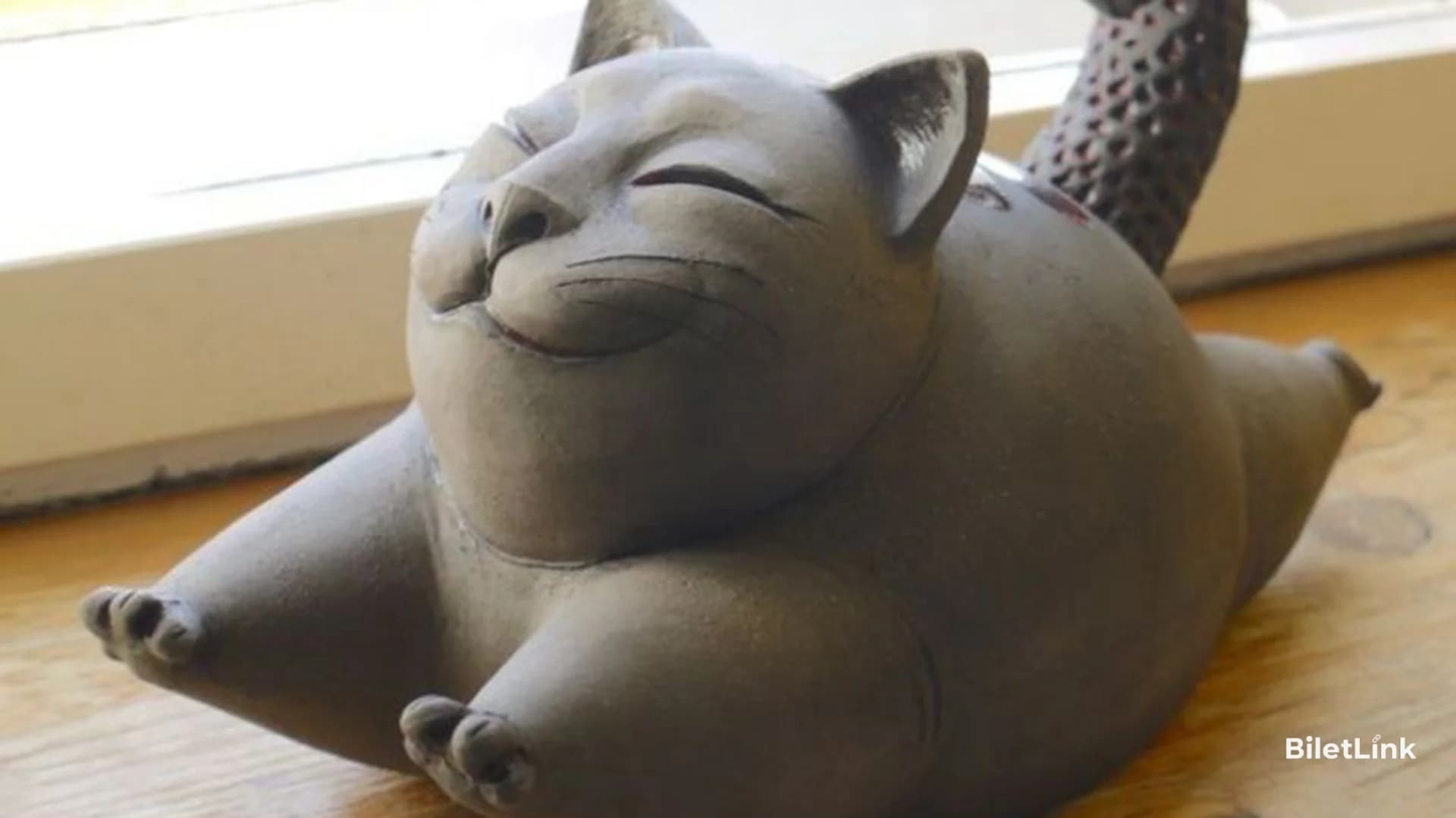 Şişman Kedi Heykeli