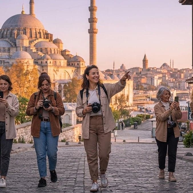 PHOTO WALK (Women Only): Süleymaniye to Karaköy