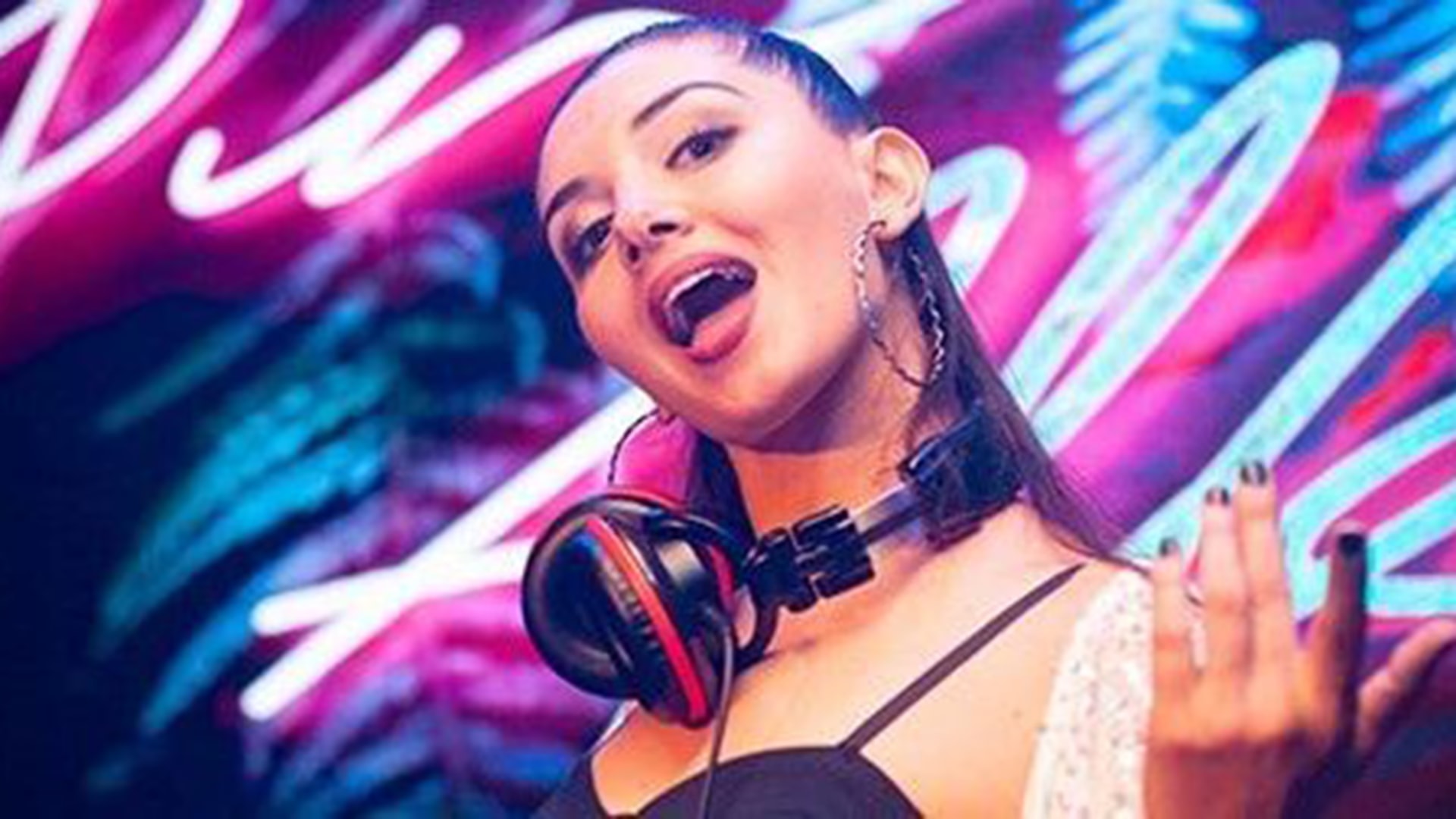 DJ Pınar Alkan