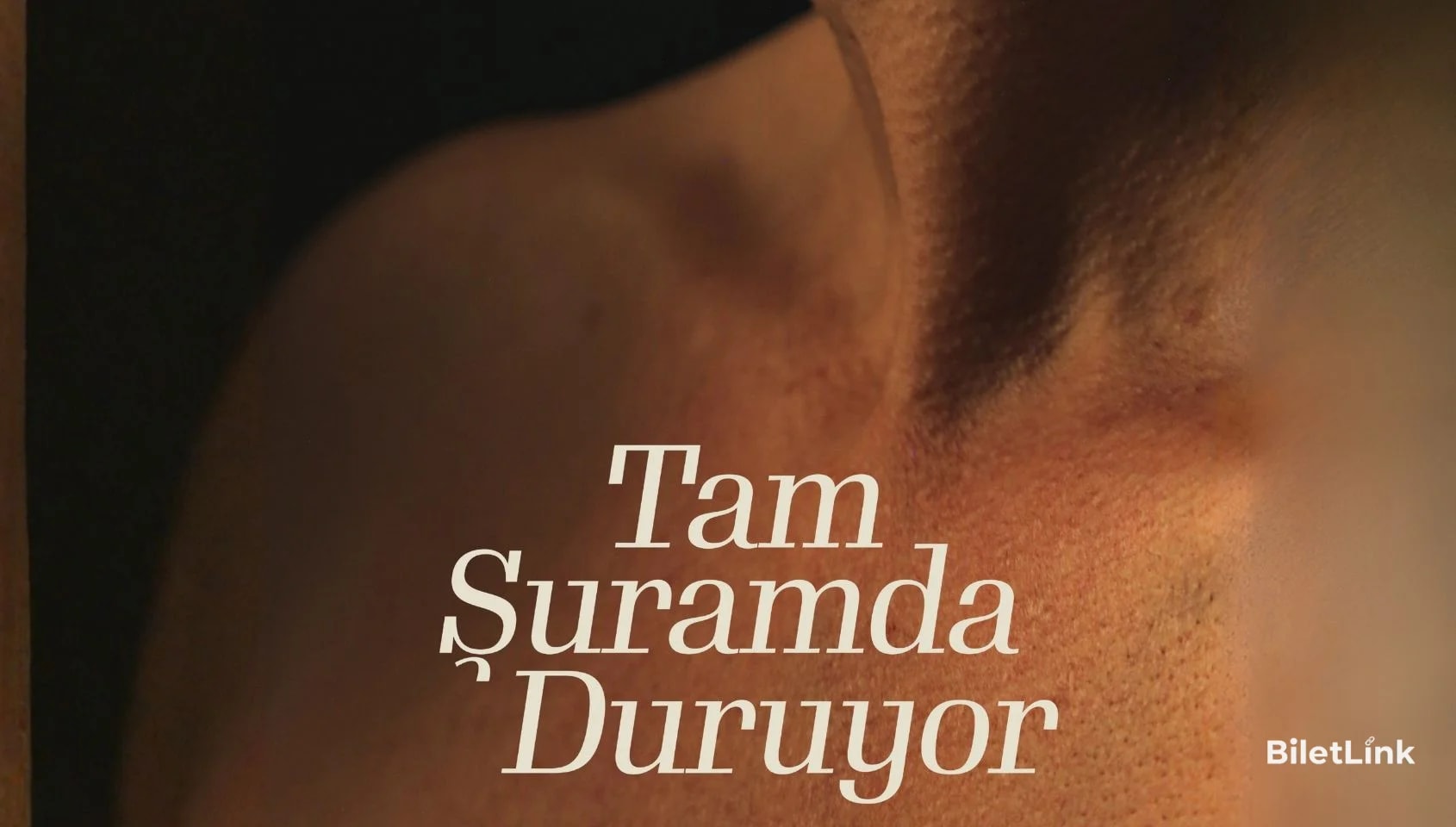 Tam Şuramda Duruyor