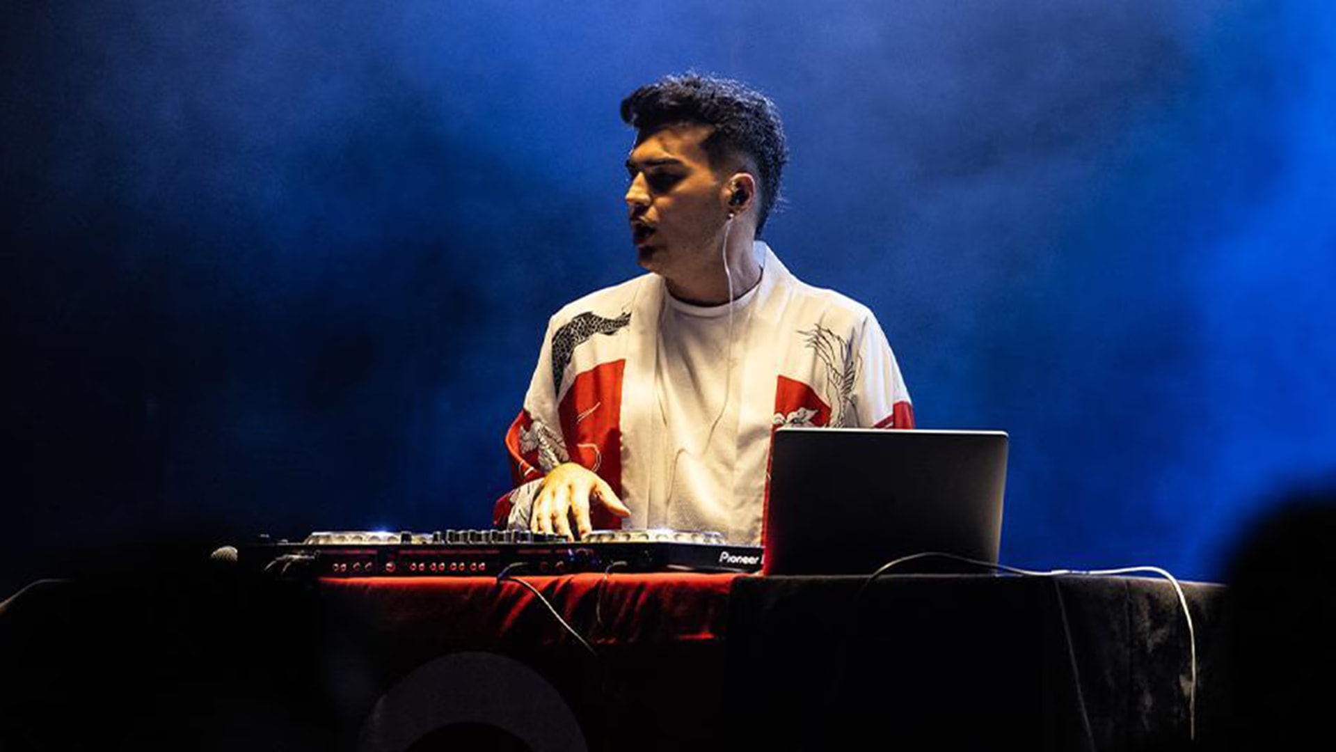 DJ Mehmet Taş